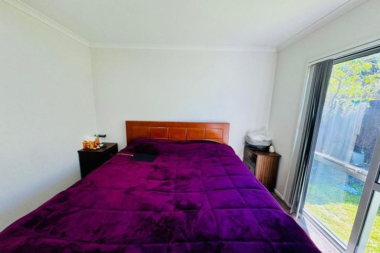 Photo of property in 27 Harore Road, Takanini, 2112