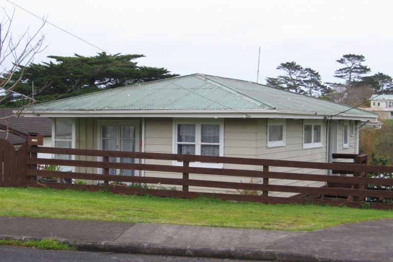 Photo of property in 27b Makiri Street, Helensville, 0800