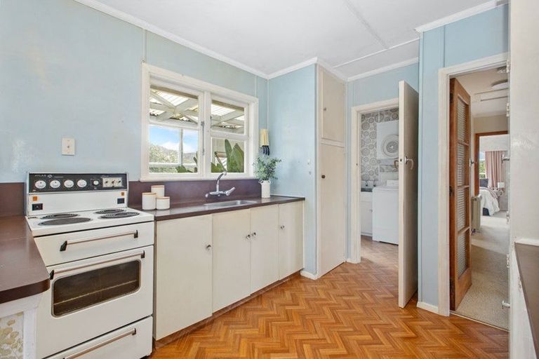 Photo of property in 4 Dover Road, Wainuiomata, Lower Hutt, 5014