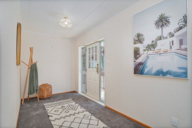 Photo of property in 9 Hamilton Crescent, Whitianga, 3510