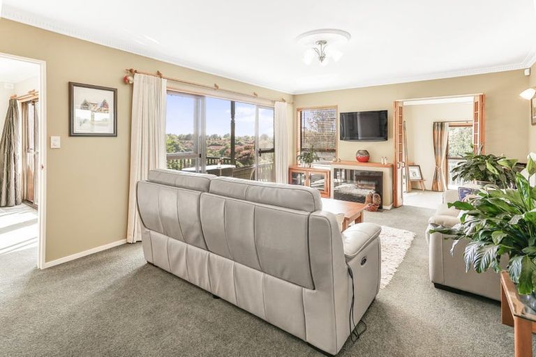 Photo of property in 98 Totara Drive, Pukete, Hamilton, 3200