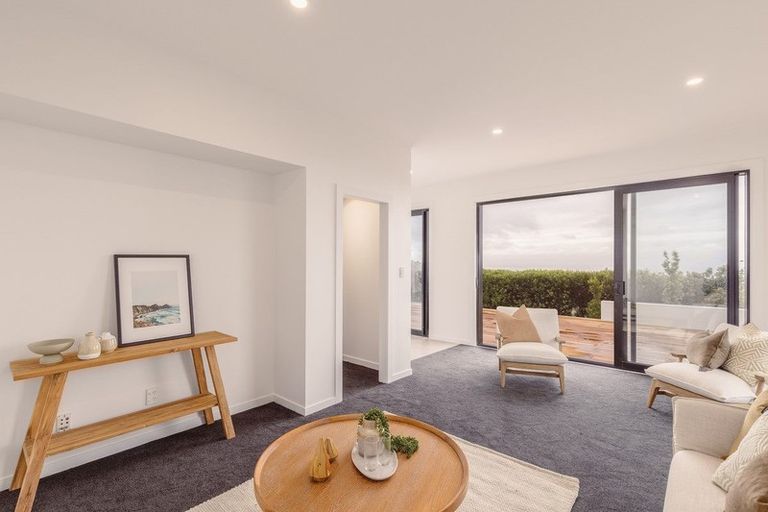 Photo of property in 280 Major Hornbrook Road, Mount Pleasant, Christchurch, 8081