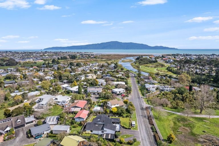 Photo of property in 40 Makora Road, Otaihanga, Paraparaumu, 5036