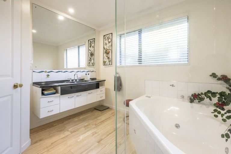 Photo of property in 24 Rowan Place, Mosgiel, 9024