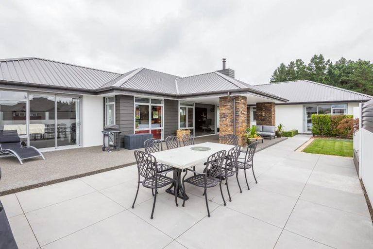 Photo of property in 108 Shepherd Avenue, West Melton, 7618