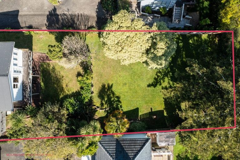 Photo of property in 192 Forrest Hill Road, Forrest Hill, Auckland, 0620