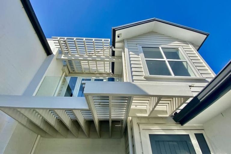 Photo of property in 17 Station Street, Hobsonville, Auckland, 0616