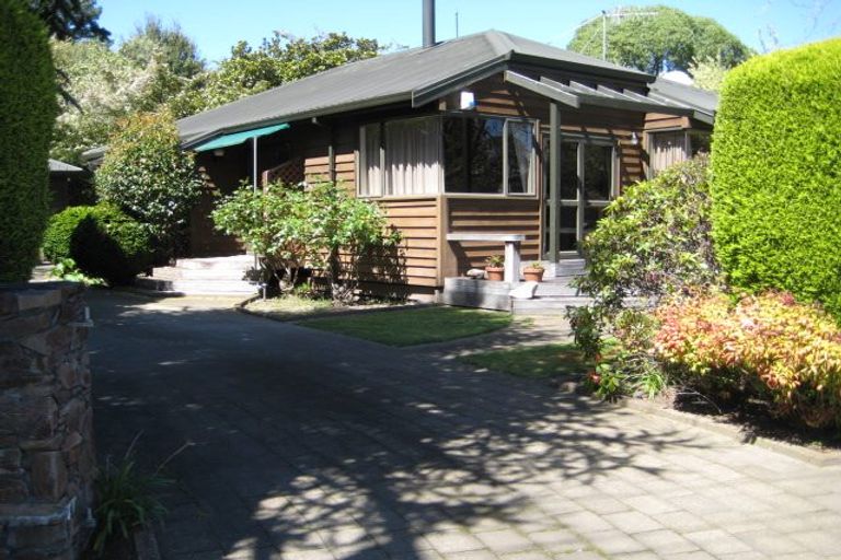 Photo of property in 11 Arrowsmith Avenue, Waipahihi, Taupo, 3330