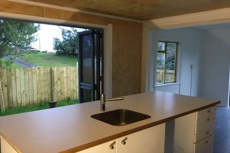 Photo of property in 856 Hokio Beach Road, Hokio Beach, Levin, 5571