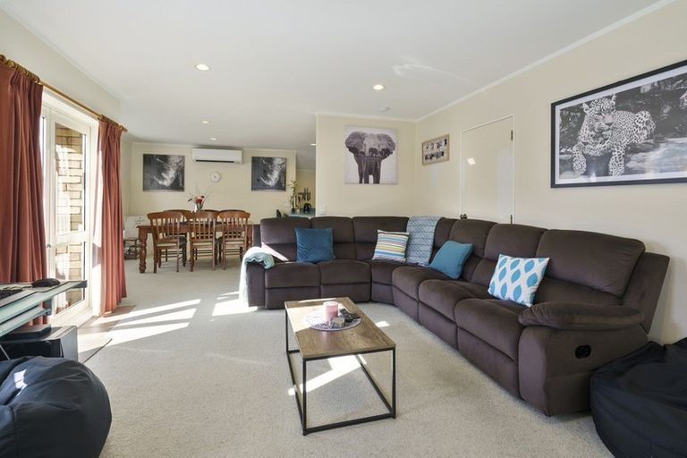 Photo of property in 16 Murray Court, Paraparaumu Beach, Paraparaumu, 5032