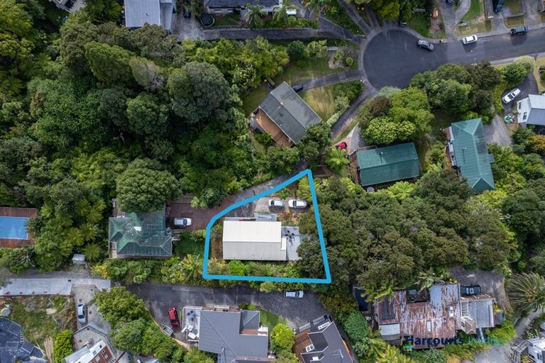 Photo of property in 2/27 Flavia Close, Torbay, Auckland, 0630