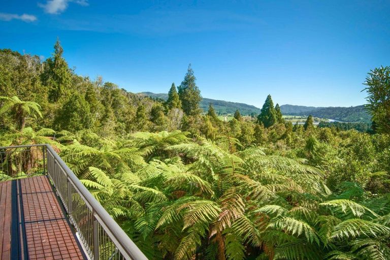 Photo of property in 32 Mokihinui Preserve, Seddonville, Westport, 7891