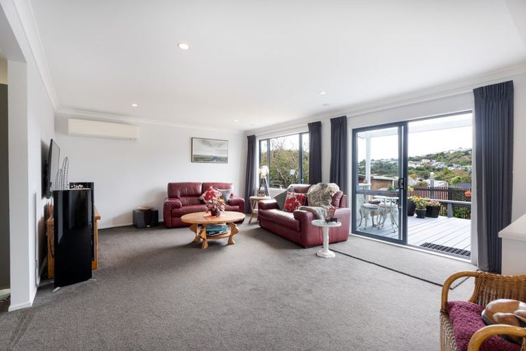 Photo of property in 4 Langwell Place, Papakowhai, Porirua, 5024