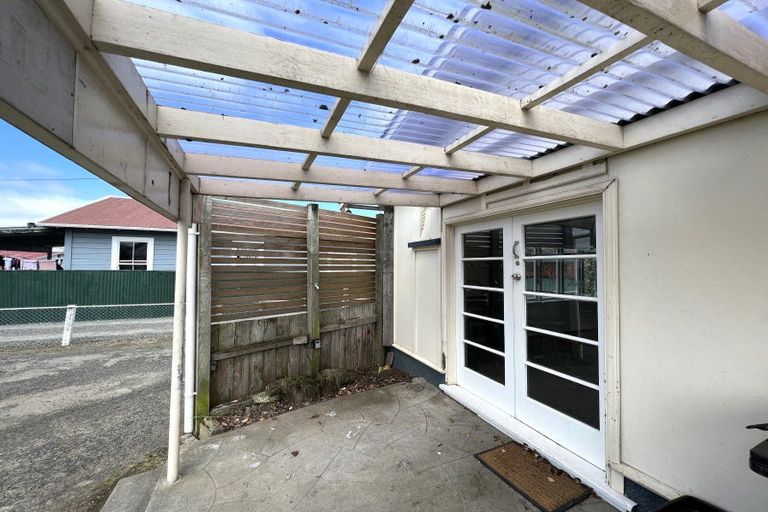 Photo of property in 24 Thyra Street, Dannevirke, 4930