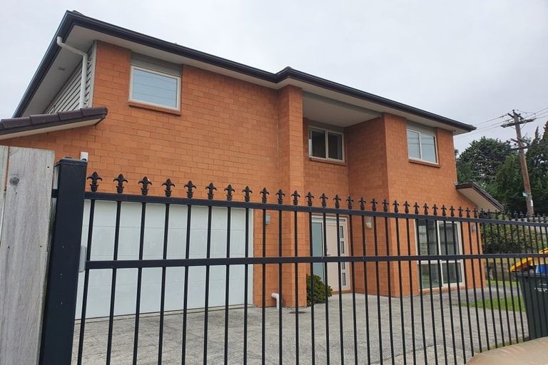 Photo of property in 1c Scotts Road, Manurewa East, Auckland, 2102