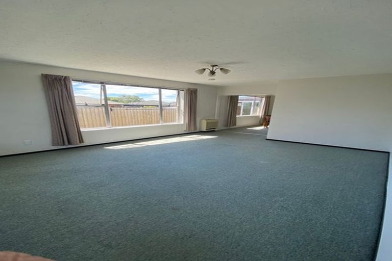 Photo of property in 1/90 Lincoln Road, Hillmorton, Christchurch, 8024