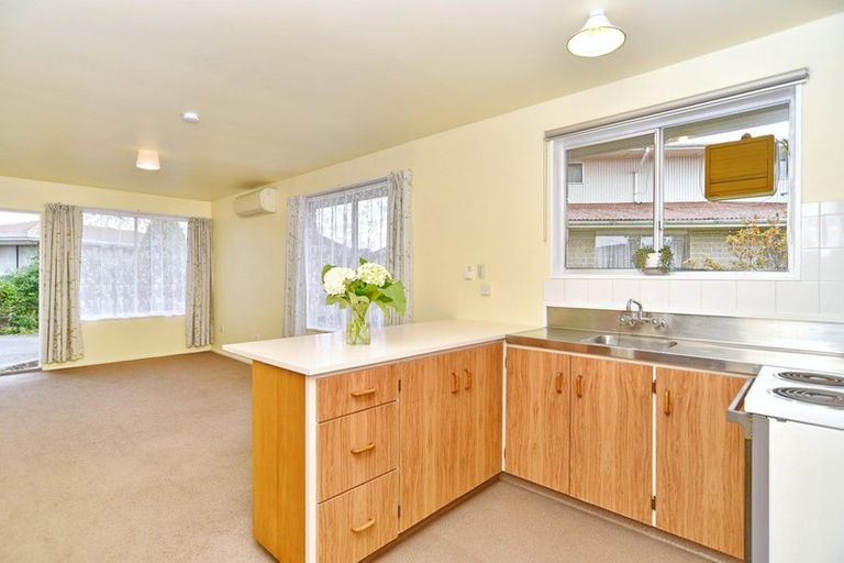 Photo of property in 5/260 Harewood Road, Bishopdale, Christchurch, 8053