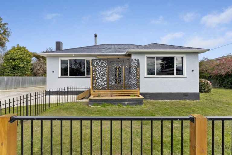 Photo of property in 1 Huia Street, Pahiatua, 4910