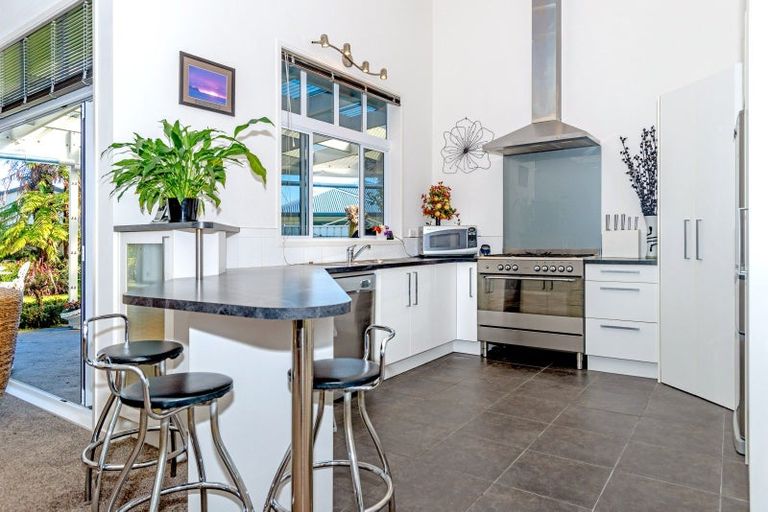 Photo of property in 4 Joshua Lane, Lytton West, Gisborne, 4010