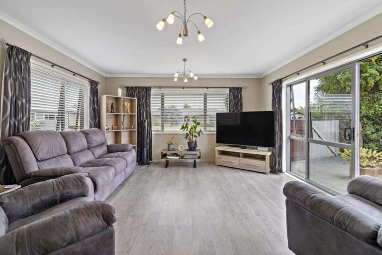 Photo of property in 3 Gimson Street, Solway, Masterton, 5810