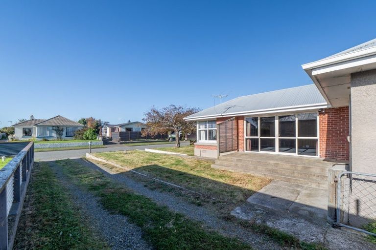 Photo of property in 22 Adamson Crescent, Glengarry, Invercargill, 9810