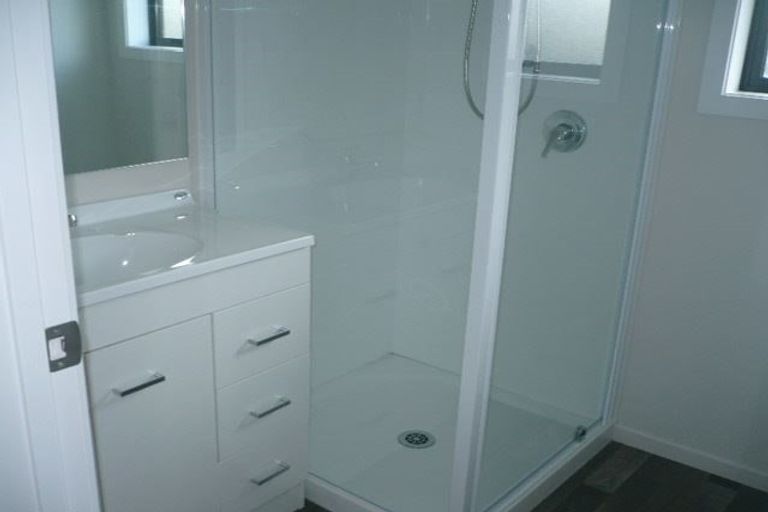 Photo of property in 4 Duke Avenue, Pukekohe, 2120