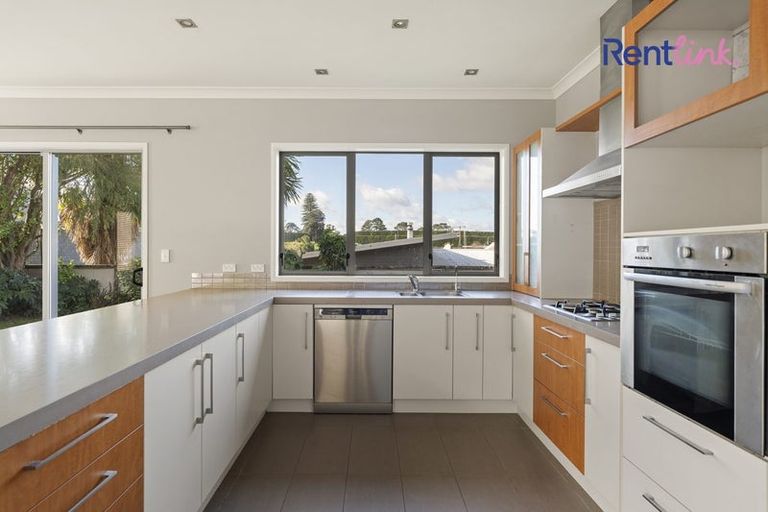 Photo of property in 9 Merriman Place, Pyes Pa, Tauranga, 3112