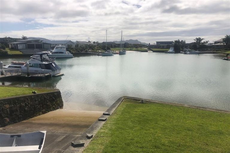 Photo of property in 32 Arawa Lane, Whitianga, 3510