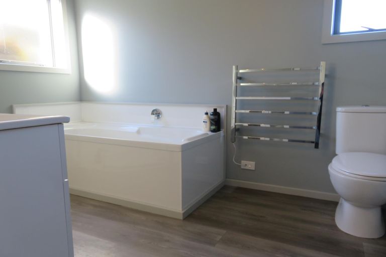 Photo of property in 42 Hassall Street, Parkside, Timaru, 7910