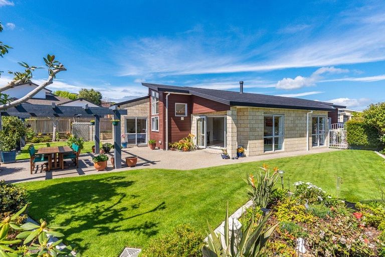 Photo of property in 3 Cadastral Court, Paraparaumu, 5032