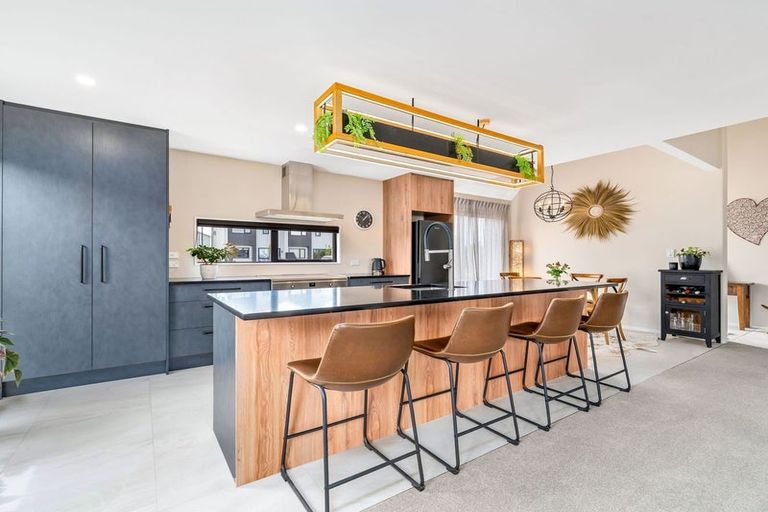 Photo of property in 16 Munro Lane, Rolleston, 7615