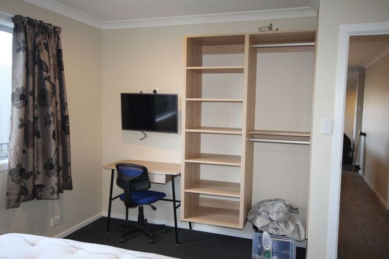 Photo of property in Includes 135, 137 Harbour Tce, 139 Harbour Terrace, North Dunedin, Dunedin, 9016