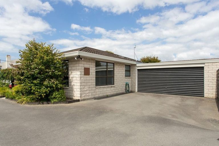 Photo of property in 33 Repton Street, Merivale, Christchurch, 8014