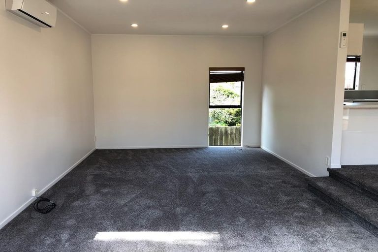Photo of property in 1/64 Nile Road, Milford, Auckland, 0620