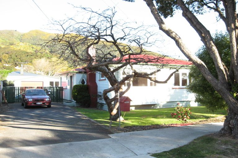 Photo of property in 6 Bauchop Road, Waterloo, Lower Hutt, 5011