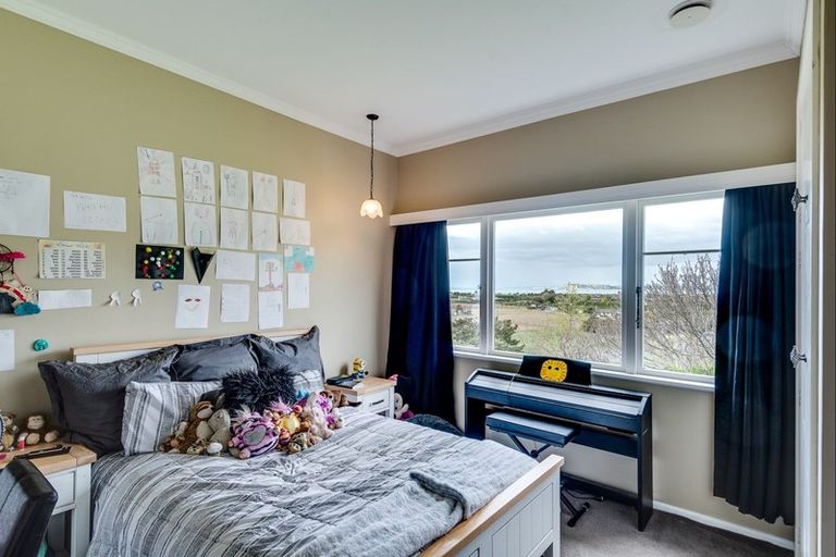 Photo of property in 755 Main North Road, Bay View, Napier, 4182