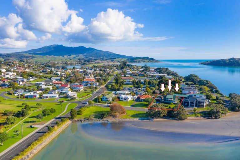 Photo of property in 7 Puriri Street, Raglan, 3225