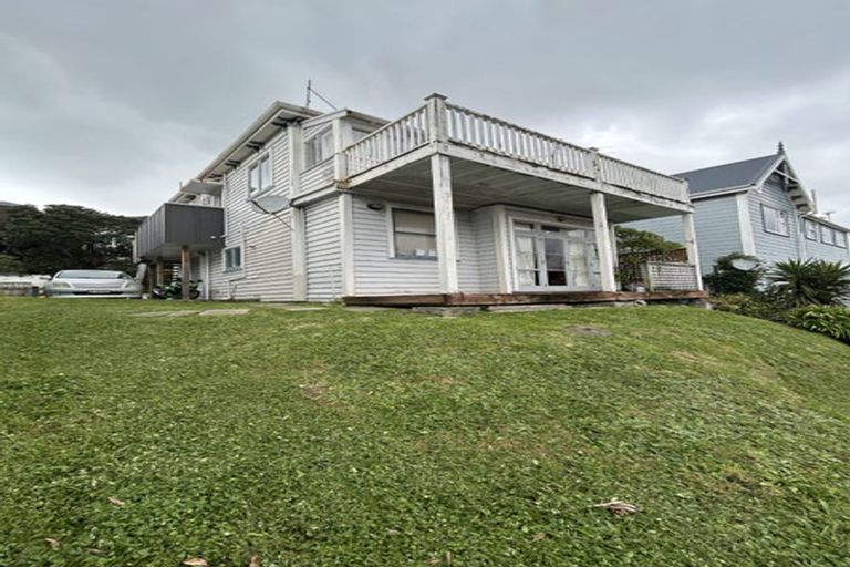 Photo of property in 1/26 Austin Street, Mount Victoria, Wellington, 6011