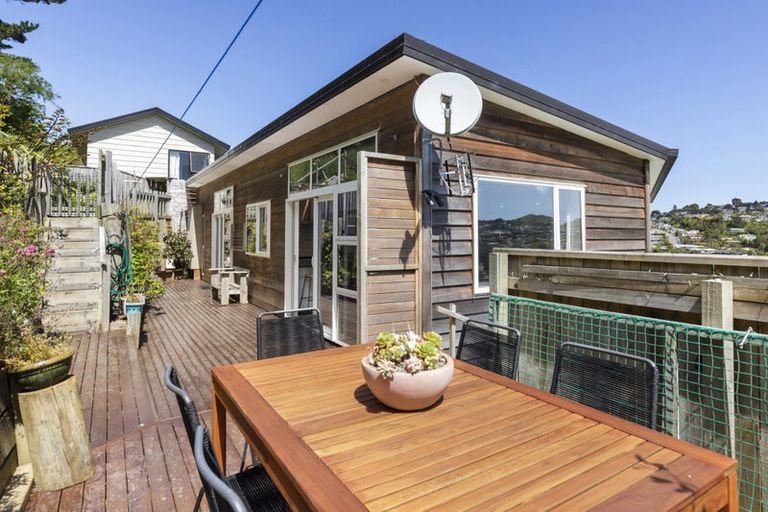 Photo of property in 27a Dominica Crescent, Grenada Village, Wellington, 6037