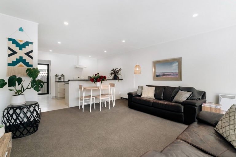 Photo of property in 8b Mckellar Court, Cromwell, 9310