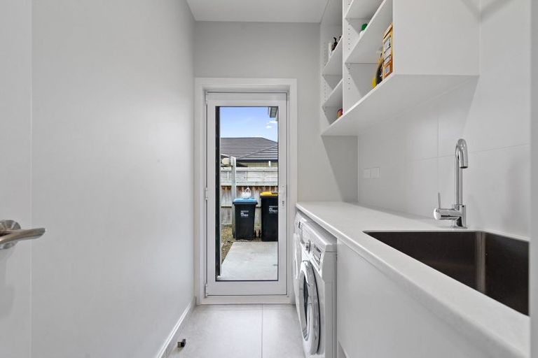 Photo of property in 50 Jarrett Terrace, Leamington, Cambridge, 3432