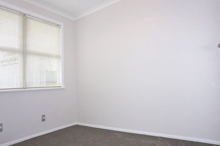 Photo of property in 72f Queen Street West, Levin, 5510