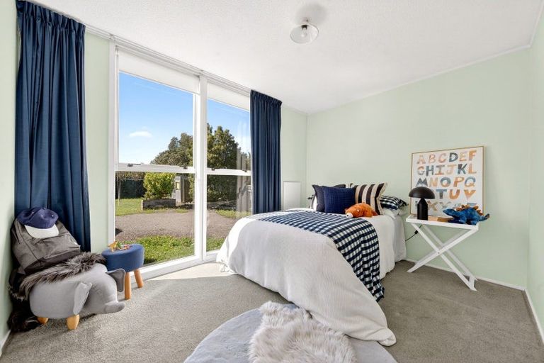 Photo of property in 35 Lincoln Road, Carterton, 5713