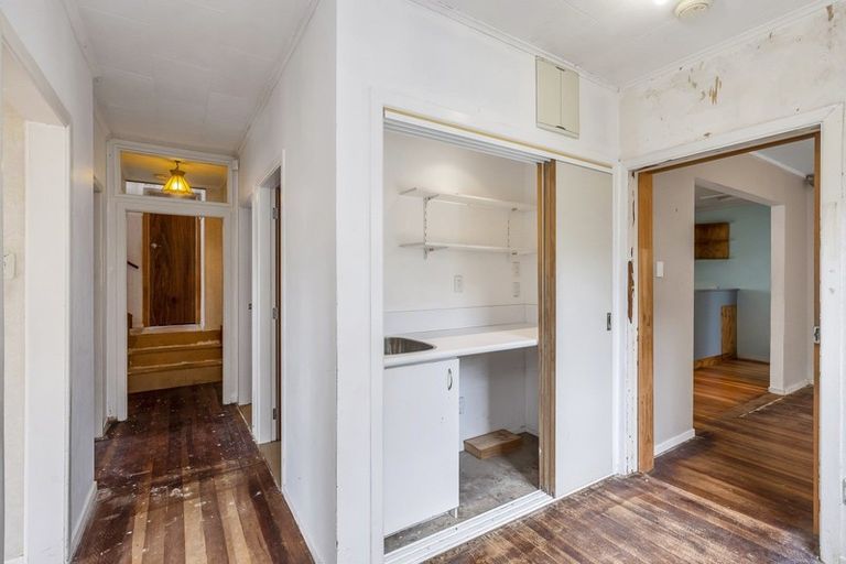 Photo of property in 15 Glen Road, Raumati South, Paraparaumu, 5032