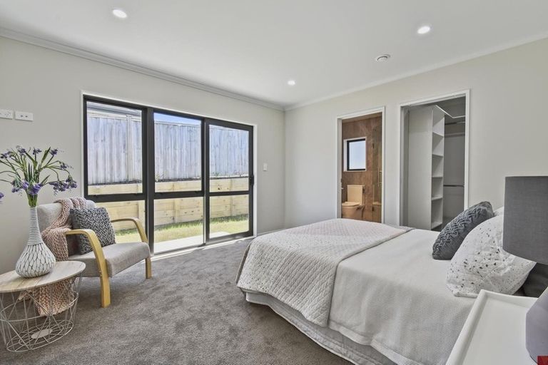 Photo of property in 22 Balmore Crescent, Pokeno, 2402