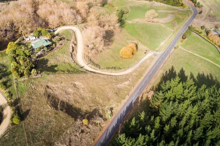 Photo of property in 122 Waipunga Road, Eskdale, Napier, 4181