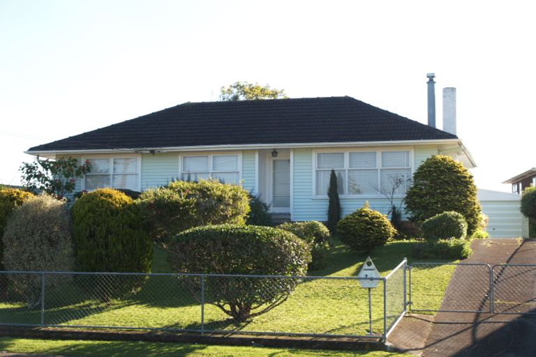 Photo of property in 26 Ashley Avenue, Mangere East, Auckland, 2024