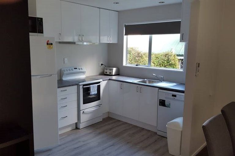 Photo of property in 27 Lochy Road, Fernhill, Queenstown, 9300