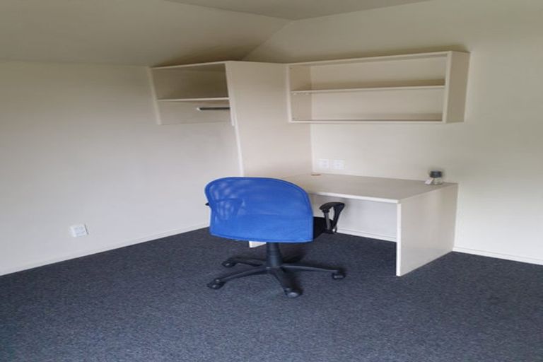 Photo of property in 122 Elizabeth Street, Riccarton, Christchurch, 8041