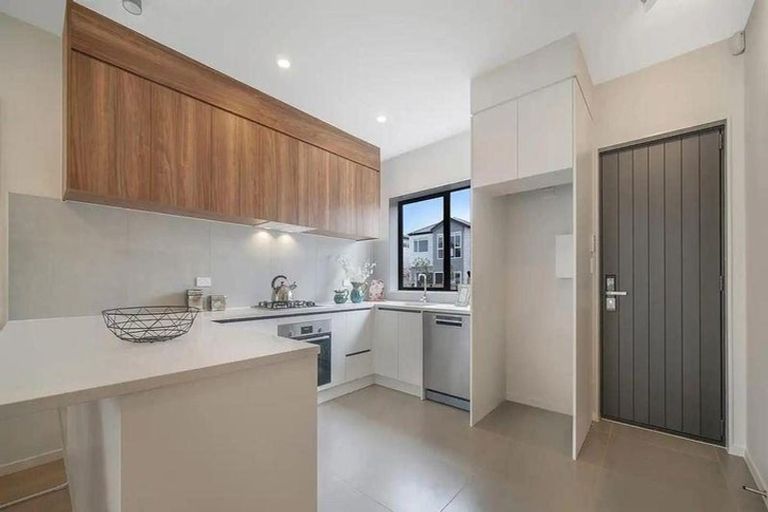 Photo of property in 44 Opoka Street, Papakura, 2110